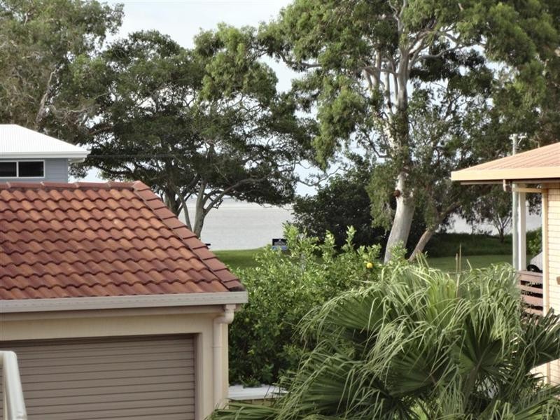 3/208 Cypress, Urangan QLD 4655