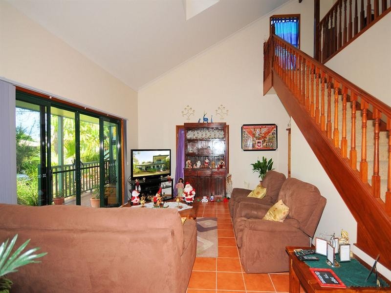 53 Hillcrest Aveune, Hervey Bay QLD 4655