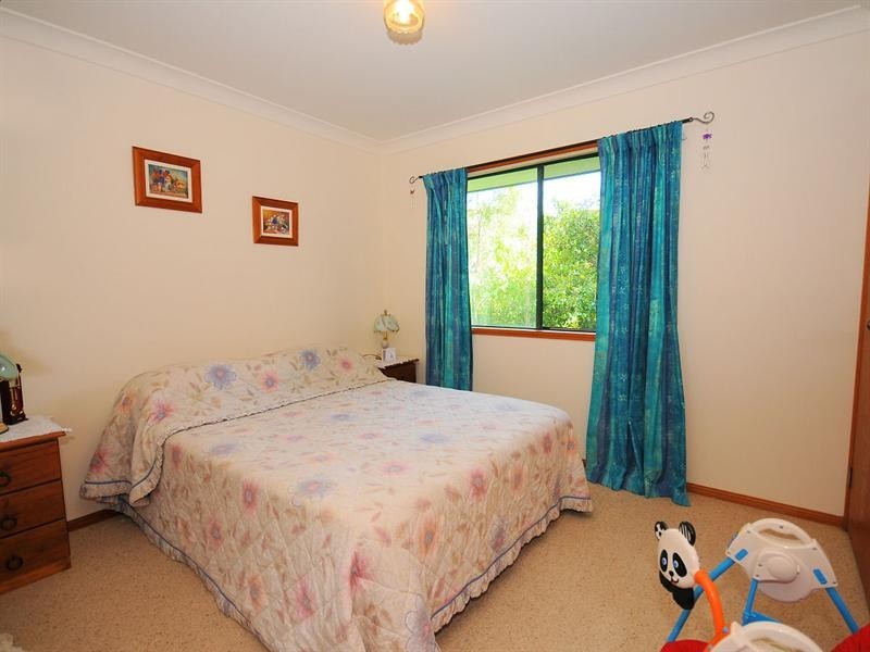 53 Hillcrest Aveune, Hervey Bay QLD 4655