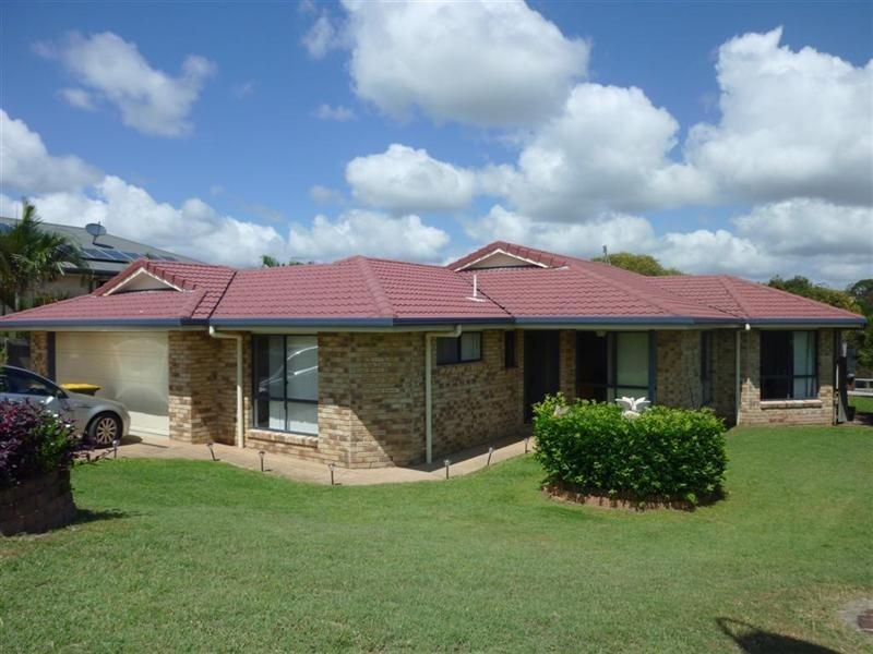 65 Gundesen Drive, Urraween QLD 4655