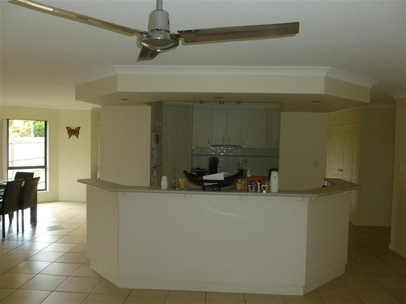 65 Gundesen Drive, Urraween QLD 4655