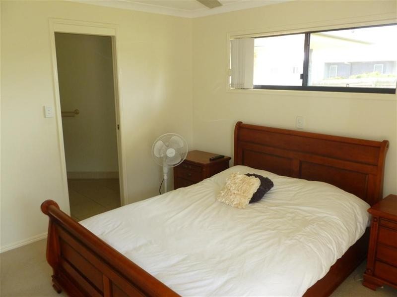 65 Gundesen Drive, Urraween QLD 4655