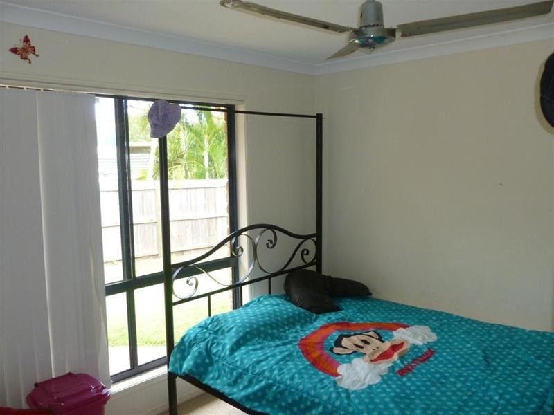 65 Gundesen Drive, Urraween QLD 4655