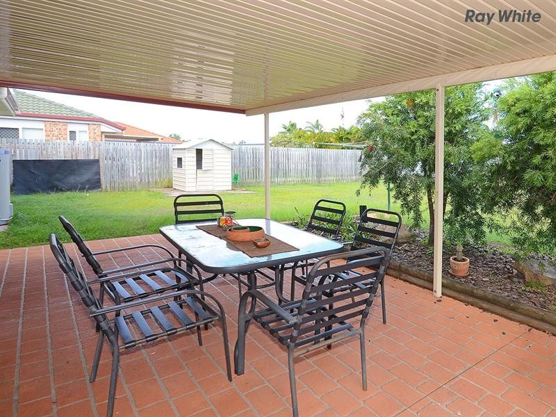 12 Kestrel Court, Eli Waters QLD 4655