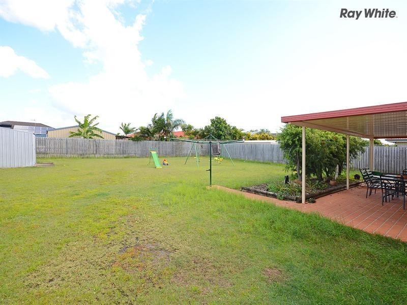 12 Kestrel Court, Eli Waters QLD 4655