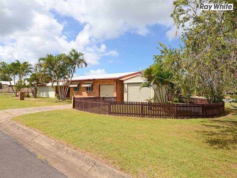 77 Spence Street, Point Vernon QLD 4655