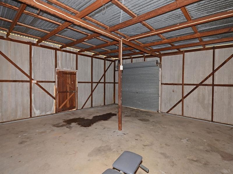 77 Spence Street, Point Vernon QLD 4655