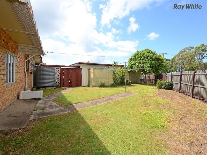 77 Spence Street, Point Vernon QLD 4655