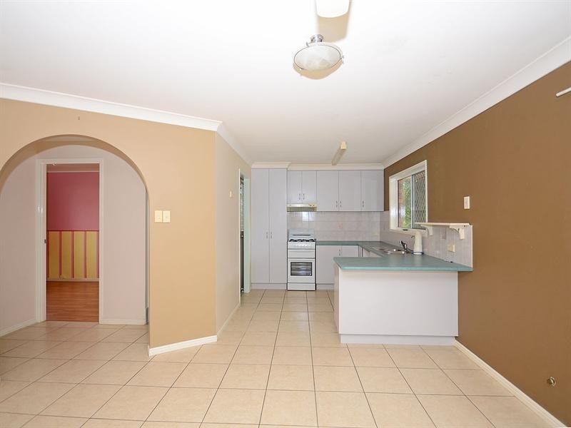 6 Wedge Street, Urraween QLD 4655