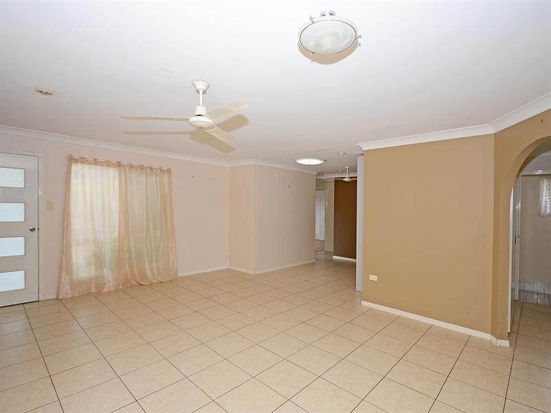 6 Wedge Street, Urraween QLD 4655