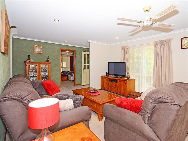 9 Stevens Close, Kawungan QLD 4655