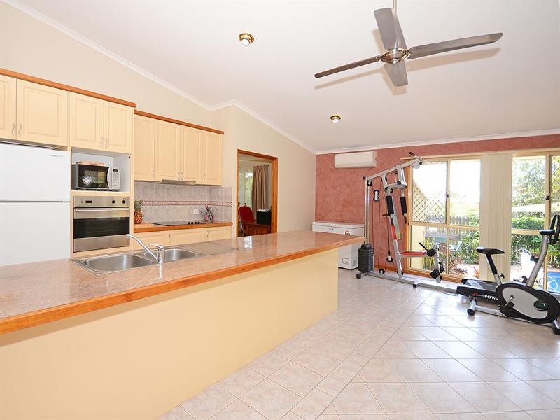 9 Stevens Close, Kawungan QLD 4655