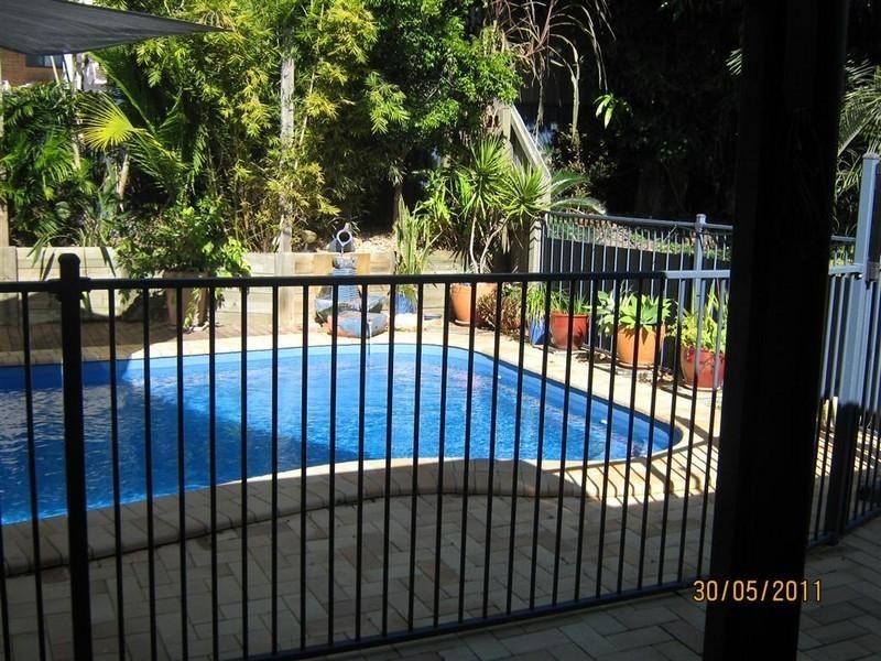 327 BOAT HARBOUR Drive, Scarness QLD 4655