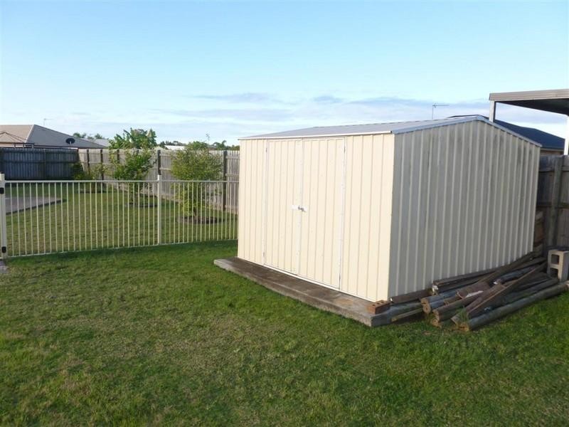 6 SIRIUS, Eli Waters QLD 4655