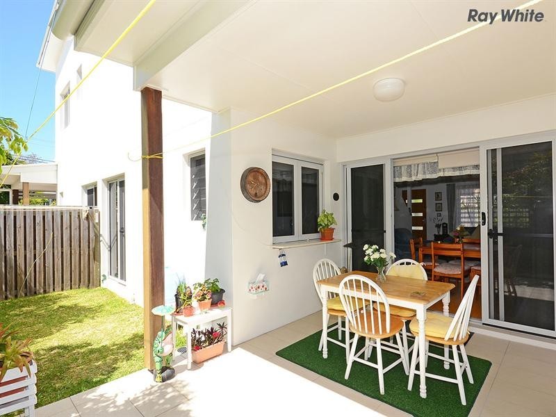 6/541 Charlton Esplanade, Urangan QLD 4655