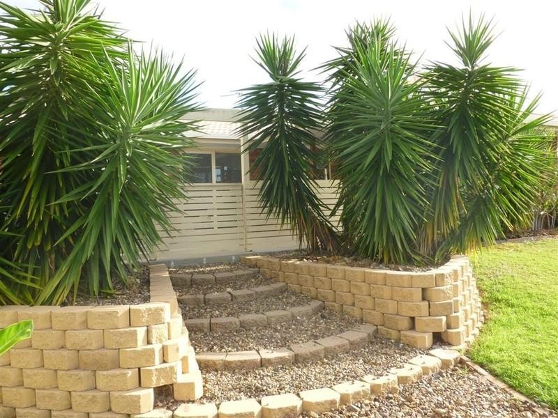 2 WATTLEBIRD Lane, Eli Waters QLD 4655