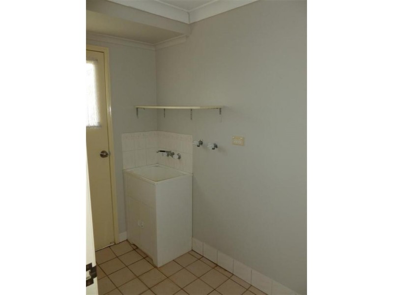 2 WATTLEBIRD Lane, Eli Waters QLD 4655