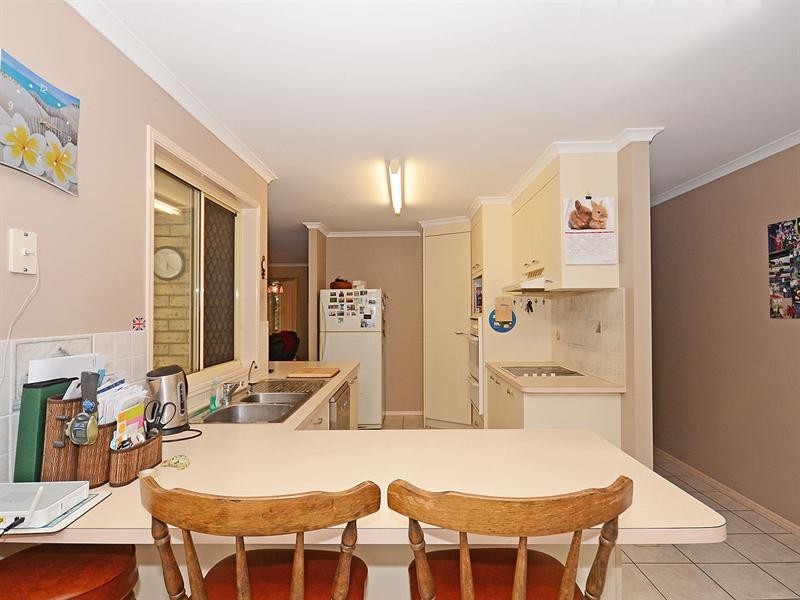 28 Kookaburra Drive, Eli Waters QLD 4655