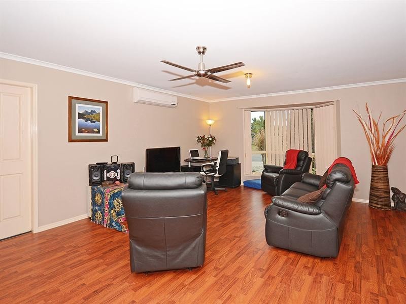 28 Kookaburra Drive, Eli Waters QLD 4655