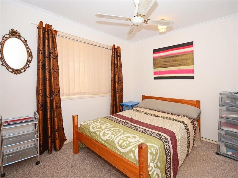 28 Kookaburra Drive, Eli Waters QLD 4655