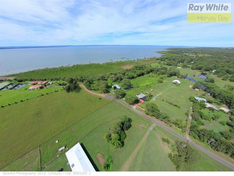 1 Shore Road East, Booral QLD 4655
