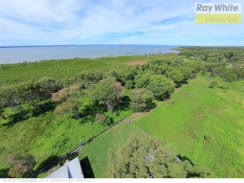 1 Shore Road East, Booral QLD 4655