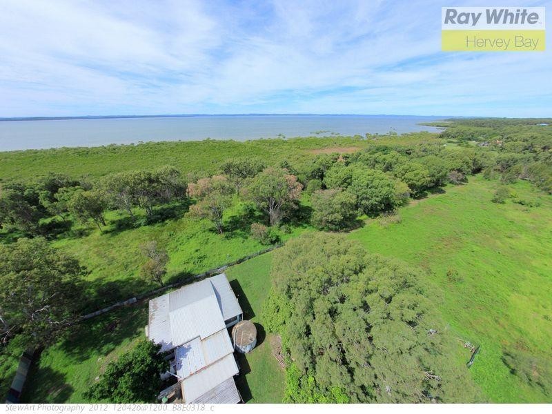 1 Shore Road East, Booral QLD 4655