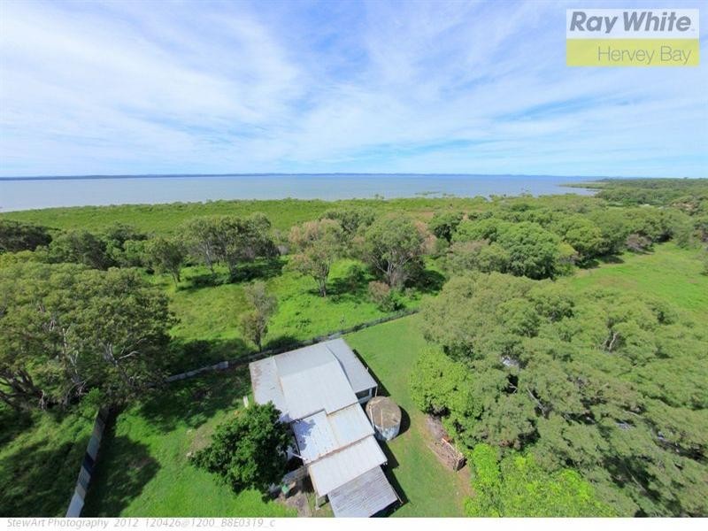 1 Shore Road East, Booral QLD 4655