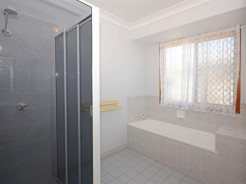 18 Ripley Avenue, Pialba QLD 4655