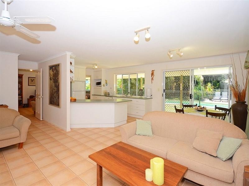 50-54 Vine Forest Drive, Dundowran Beach QLD 4655