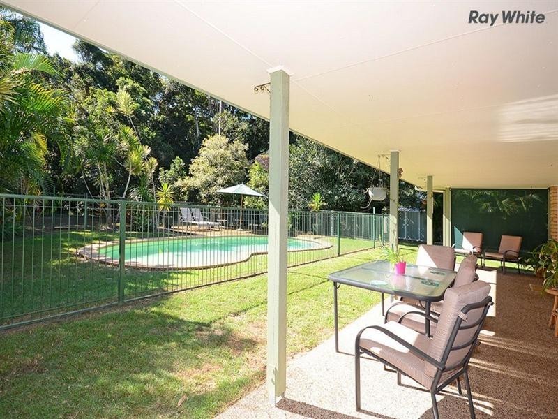 50-54 Vine Forest Drive, Dundowran Beach QLD 4655