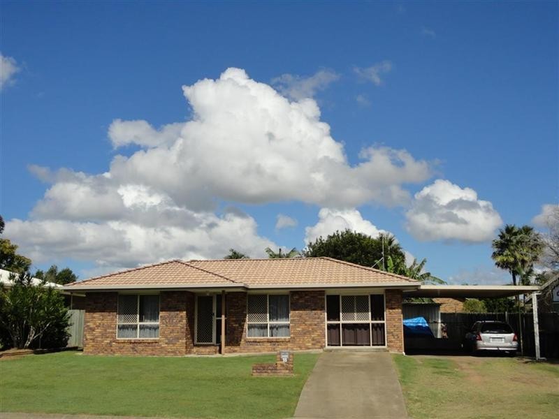 18 St Andrews Drive, Pialba QLD 4655
