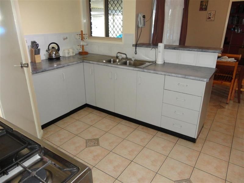 18 St Andrews Drive, Pialba QLD 4655