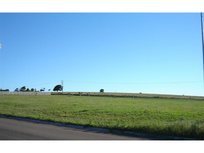 24-26 Windjammer Circuit, Hervey Bay QLD 4655