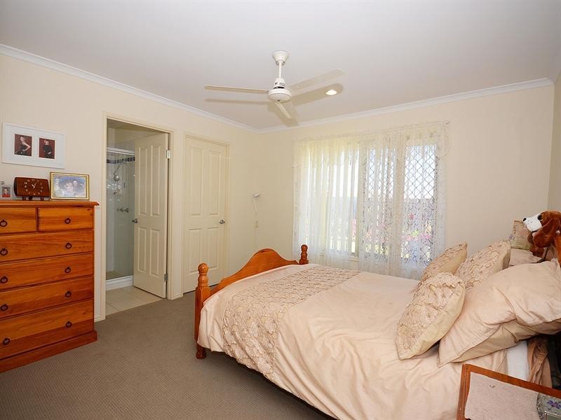 89 Endeavour Way, Eli Waters QLD 4655