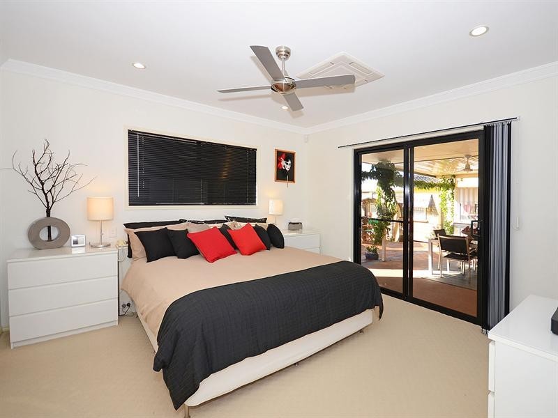 21 Harrison Circuit, Urangan QLD 4655