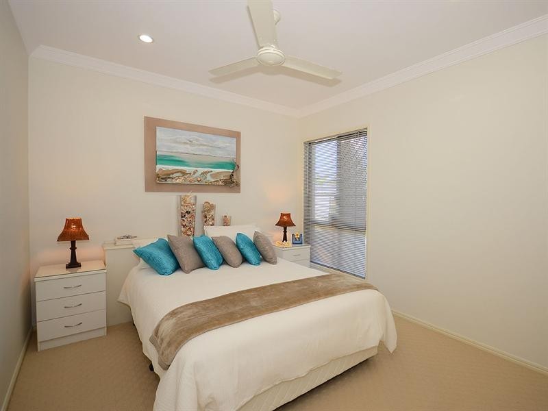 21 Harrison Circuit, Urangan QLD 4655