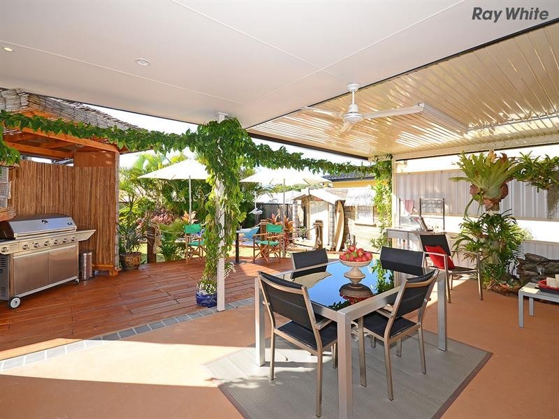 21 Harrison Circuit, Urangan QLD 4655