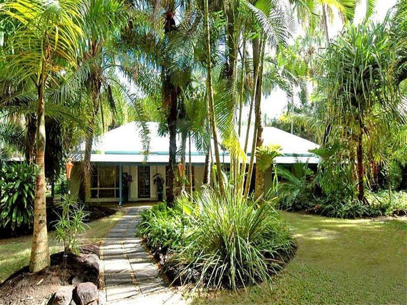 18 Pristine Place, Dundowran Beach QLD 4655