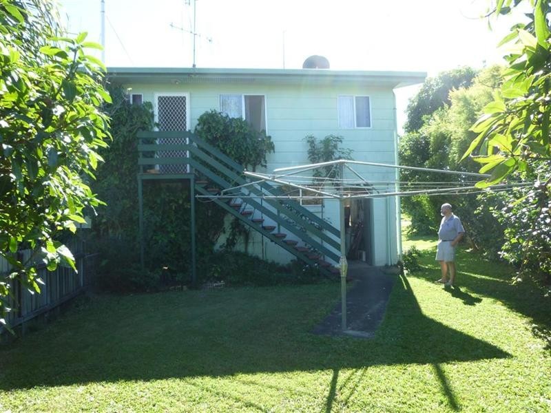 36 Banksia Street, Point Vernon QLD 4655
