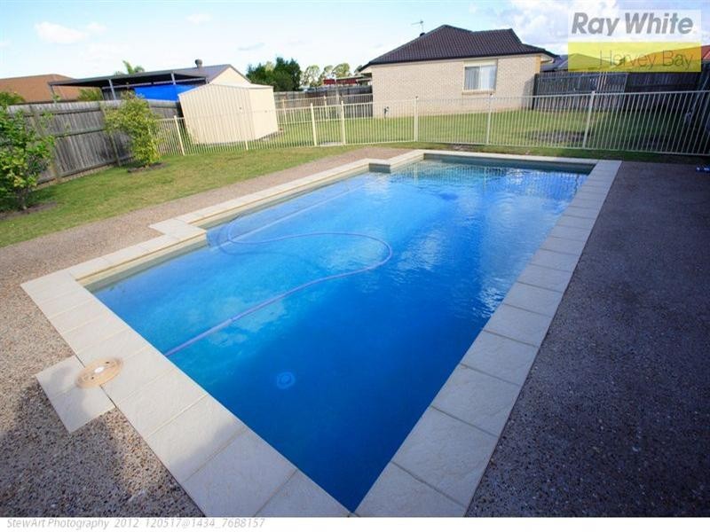6 Sirius Court, Eli Waters QLD 4655
