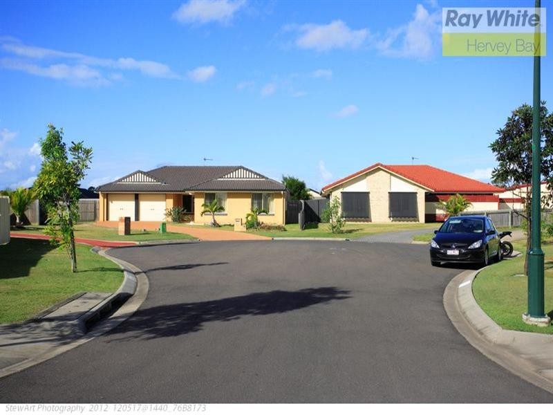 6 Sirius Court, Eli Waters QLD 4655