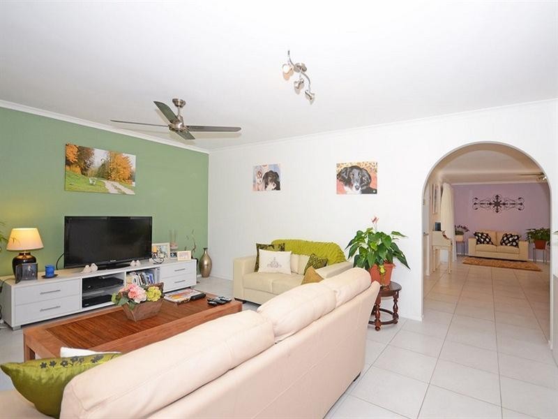 10 Phoenix Court, Hervey Bay QLD 4655