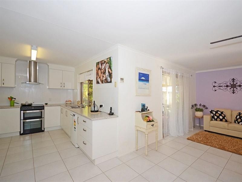 10 Phoenix Court, Hervey Bay QLD 4655