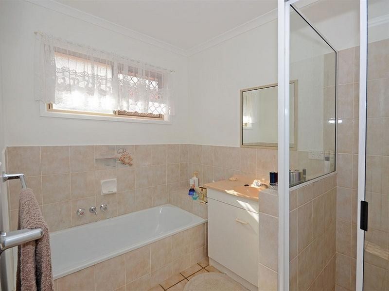 10 Phoenix Court, Hervey Bay QLD 4655