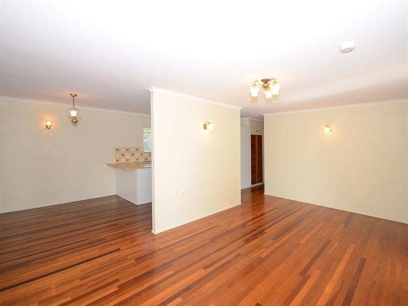 387 Boat Harbour Drive, Scarness QLD 4655