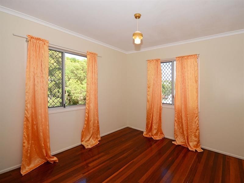 387 Boat Harbour Drive, Scarness QLD 4655