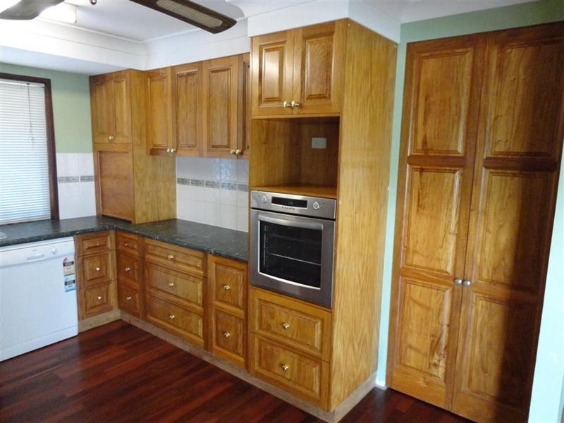 171 Kingfisher Parade, Toogoom QLD 4655