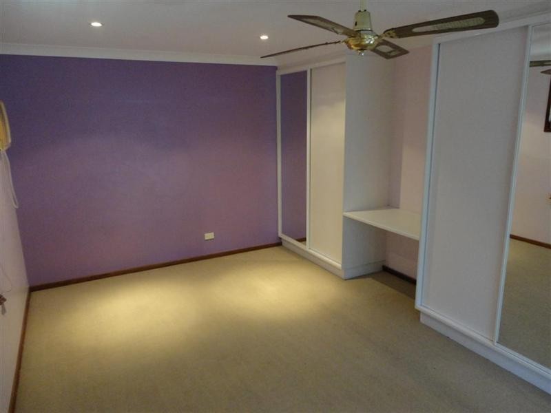 171 Kingfisher Parade, Toogoom QLD 4655