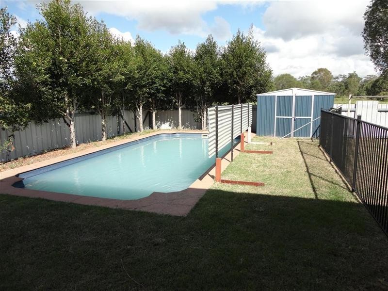 171 Kingfisher Parade, Toogoom QLD 4655